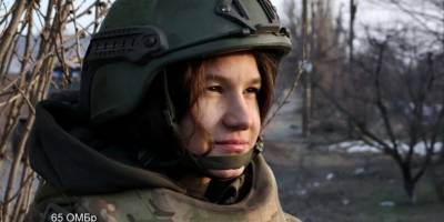Як 22-річна командирка гармати “Іскра” нищить ворога