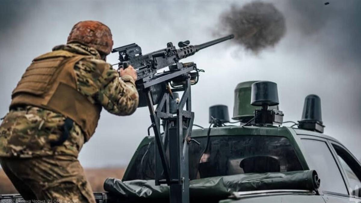 Генштаб ЗСУ – про орієнтовні втрати ворога на 21 лютого: 864860 (+1280) осіб, 1295 (+4) РСЗВ, 23462 (+52) артсистеми