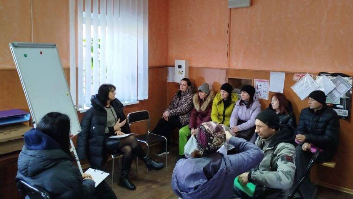 Запорізькі фахівці працювали у Центрі соціальних послуг Долинської громади