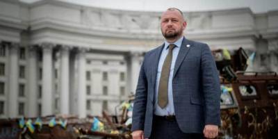 «Професор з окопів» Шандор вирушив до Будапешта для початку роботи послом