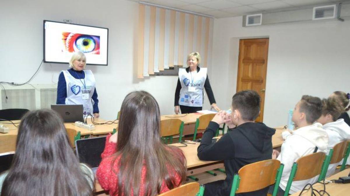 На Запоріжжі триває проєкт “Зір школяра”