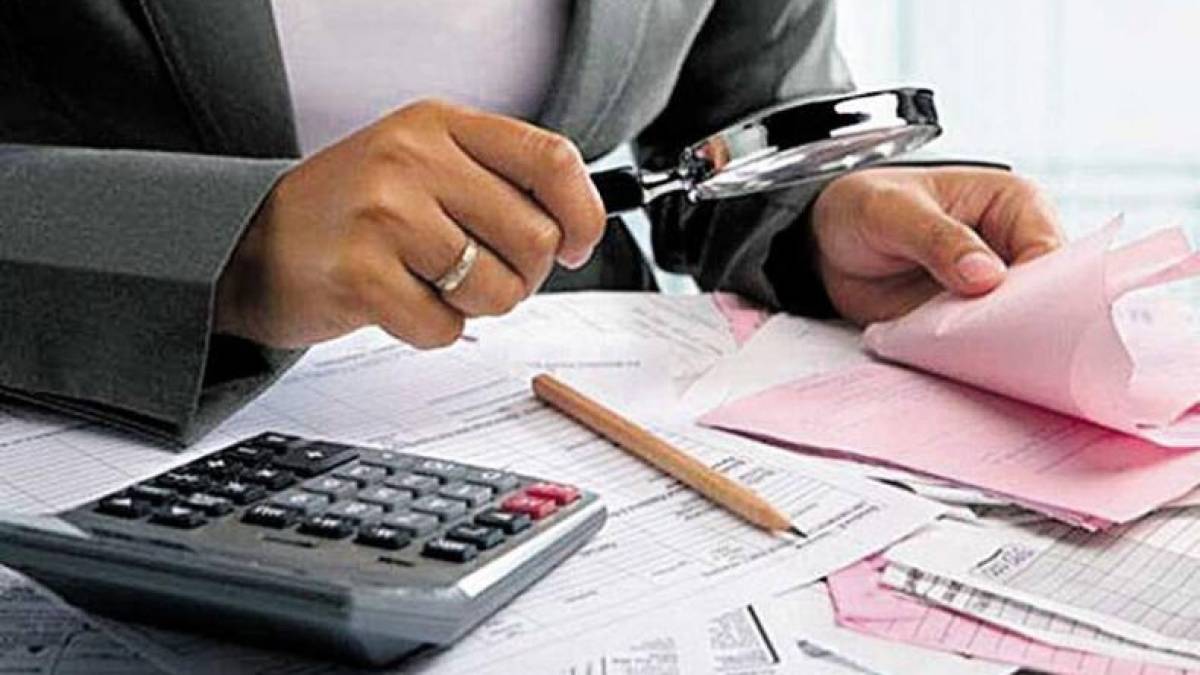 У Запоріжжі аудиторів не допустили перевірити КП, яке відбудовує пошкоджені обстрілами багатоповерхівки