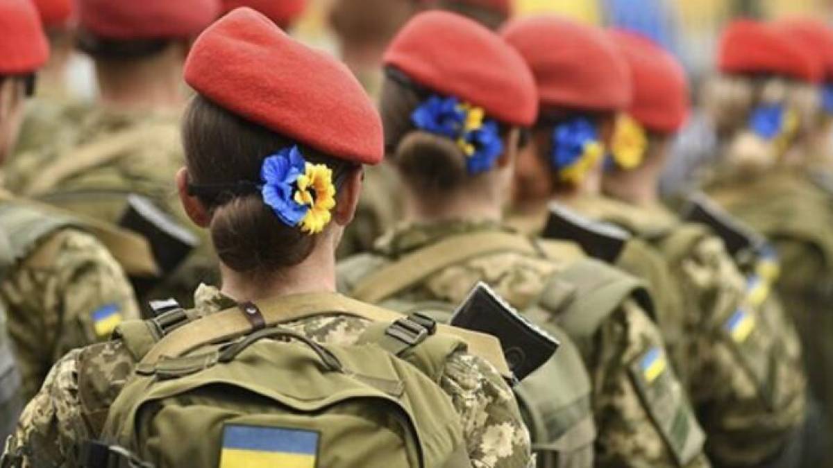 У ЗСУ служать понад 70 тисяч жінок — Міноборони
