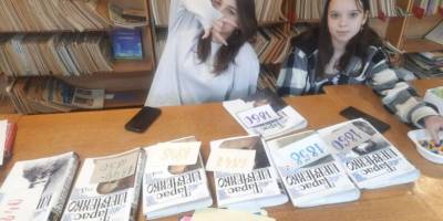 Малювали хату в Моринцях, та обирали улюблені рядки Шевченка