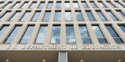 Міністерство освіти США майже вполовину скоротить штат працівників