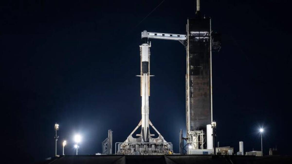 NASA відклала рятувальну операцію астронавтів: відома причина