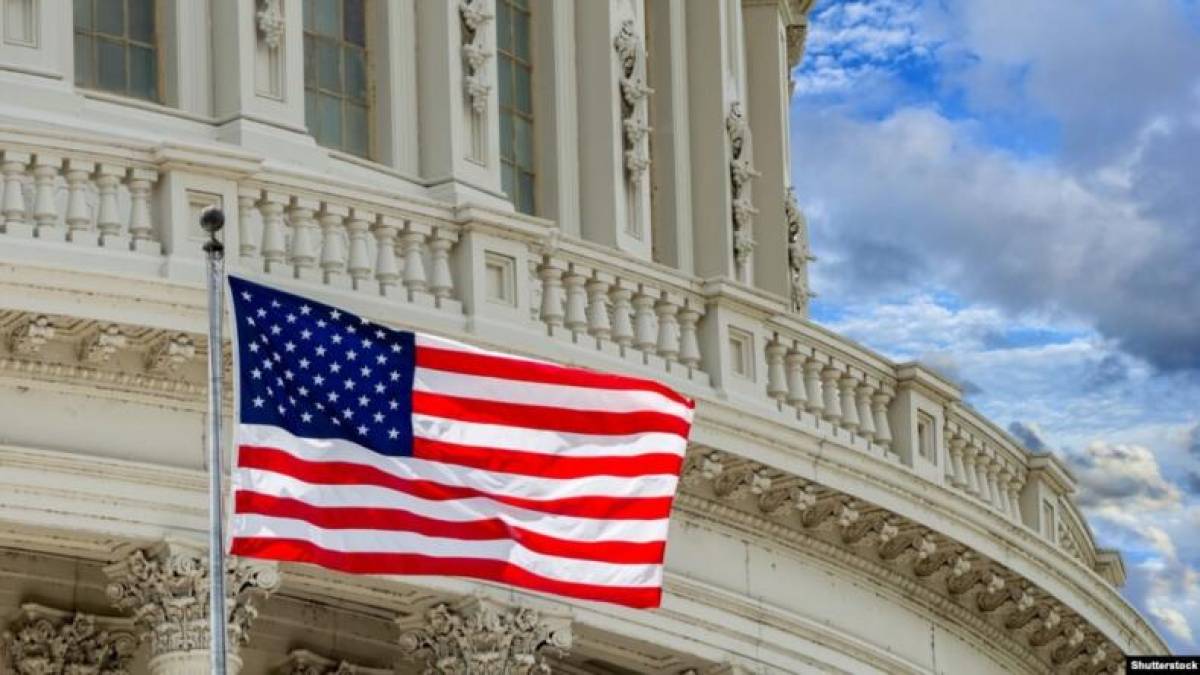 Сенат США ухвалив тимчасовий законопроєкт для запобігання урядового шатдауну