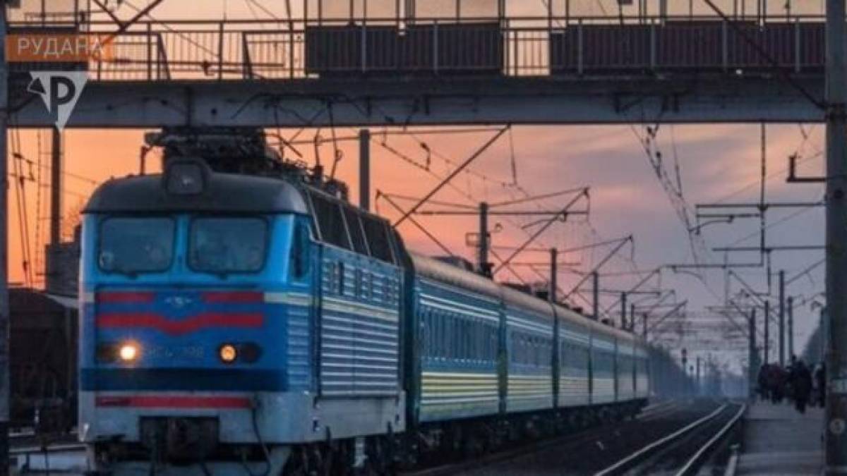 Ворог атакував енергетичну інфраструктуру залізниці на Дніпропетровщині та Запоріжжі
