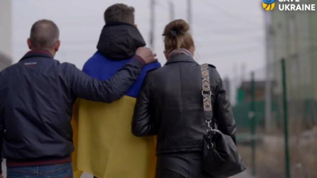 В Україну повернули підлітків з окупованої частини Запорізької області (відео)