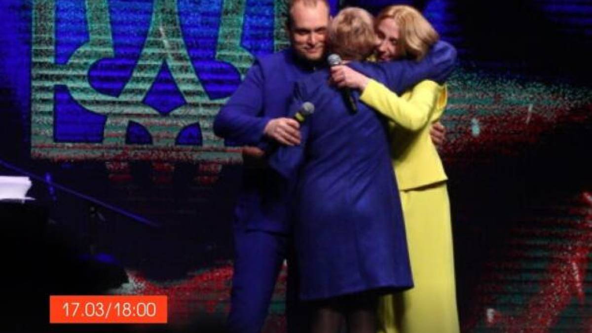 На безкоштовний концерт запрошує мама Kosmo Maksa