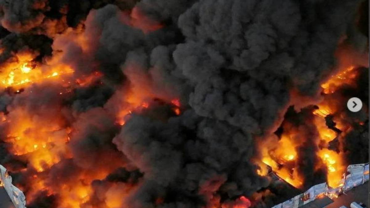 російські спецслужби стоять за підпалами торгових центрів у Вільнюсі та Варшаві