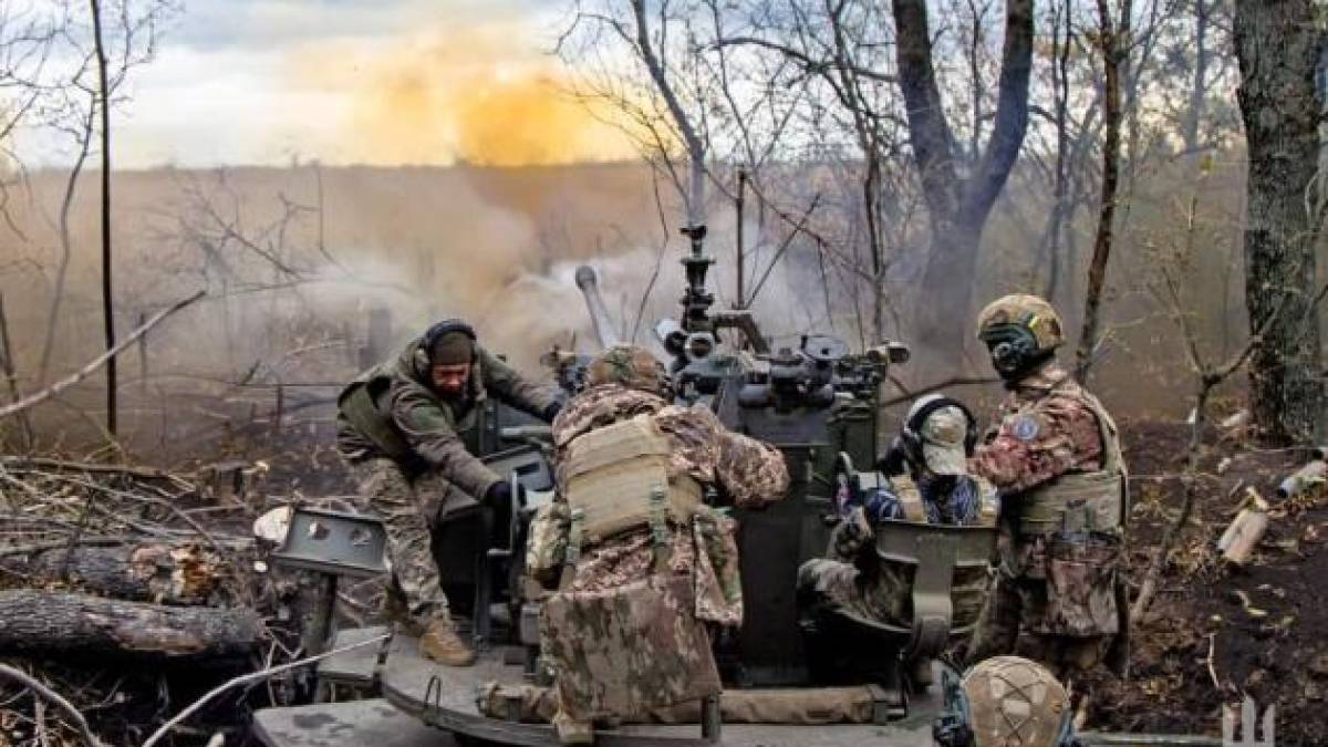 Генштаб ЗСУ — про орієнтовні втрати ворога на 18 березня: 897010 (+1560) осіб, 1107 (+3) засобів ППО, 24640 (+42) артсистем