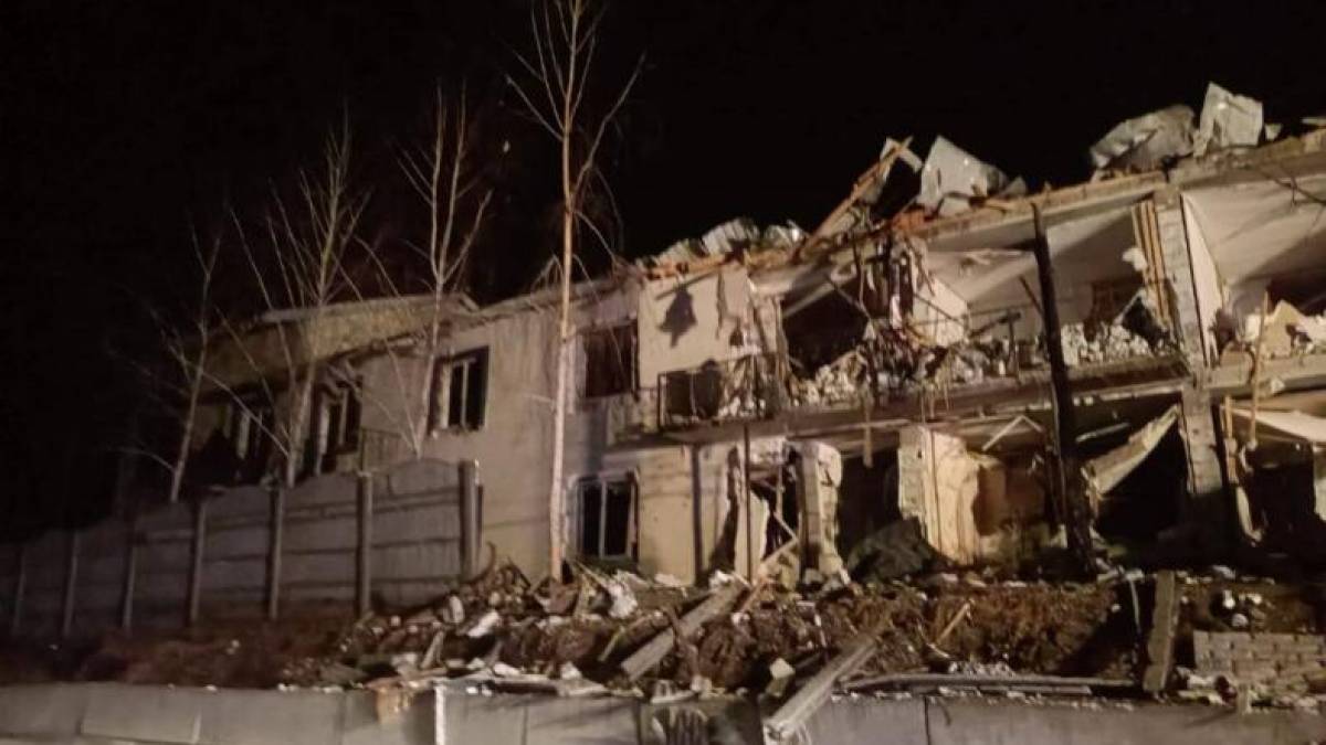 росіяни атакували Україну: що наразі відомо про наслідки обстрілу