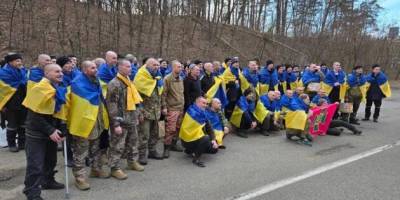 175 українських захисників звільнено з російського полону, ще 22 повертаються додому поза обмінами – Зеленський