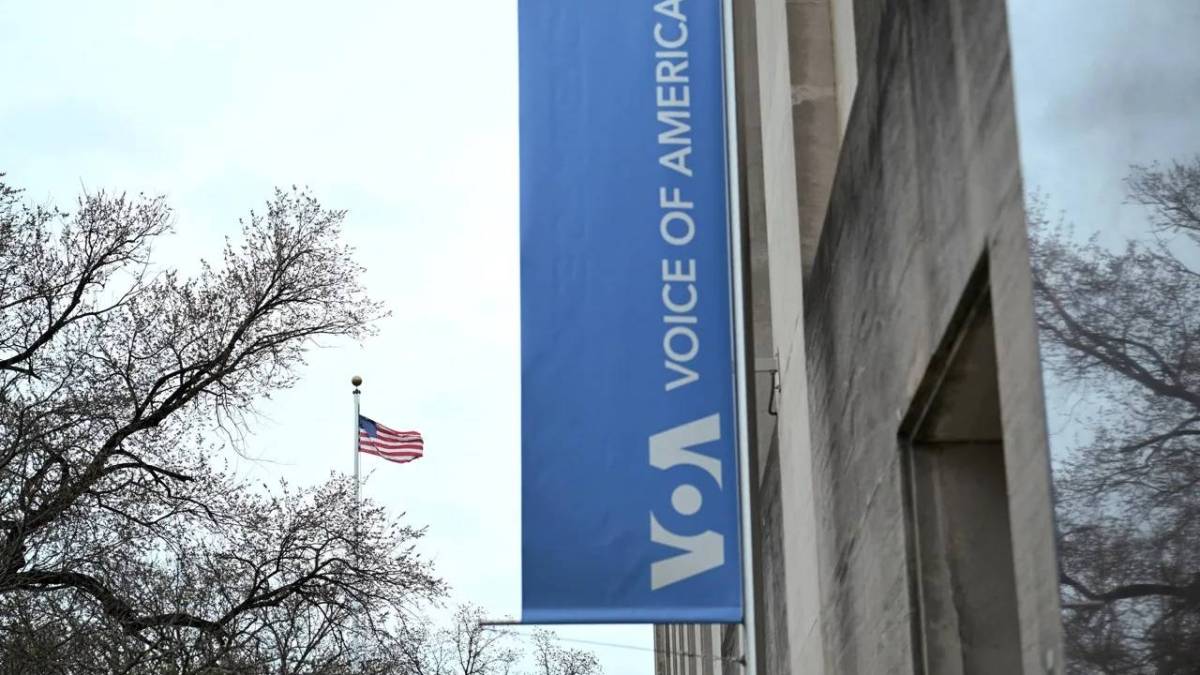 Співробітники «Голосу Америки» подали до суду на адміністрацію Трампа