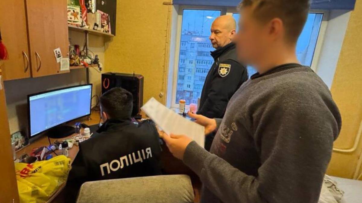 Мешканець Запоріжжя допомагав красти дані з чужих комп’ютерів
