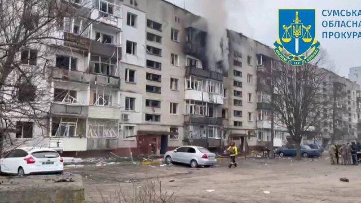 Ракетний удар по Сумах: кількість поранених зросла до 74-х, серед них 14 дітей (доповнено)