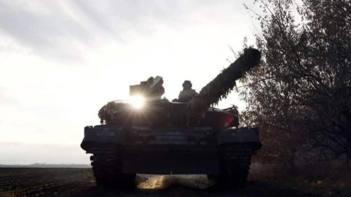 Генштаб ЗСУ – про орієнтовні втрати ворога на 26 березня: 907220 (+1280) осіб, 21685 (+15) ББМ, 25207 (+17) артсистем