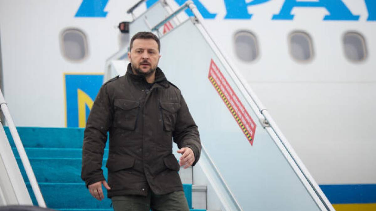 Президент  Зеленський прибув до Франції
