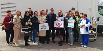 День білої ромашки у запорізькій гімназії