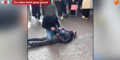 Поліція стверджує, що на людей у центрі Амстердаму напав з ножем українець