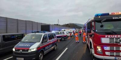 В МЗС України підтвердили інформацію про ДТП із українцями в Австрії