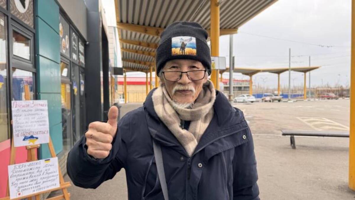 Японський волонтер Фумінорі Цучіко отримав можливість жити в Україні