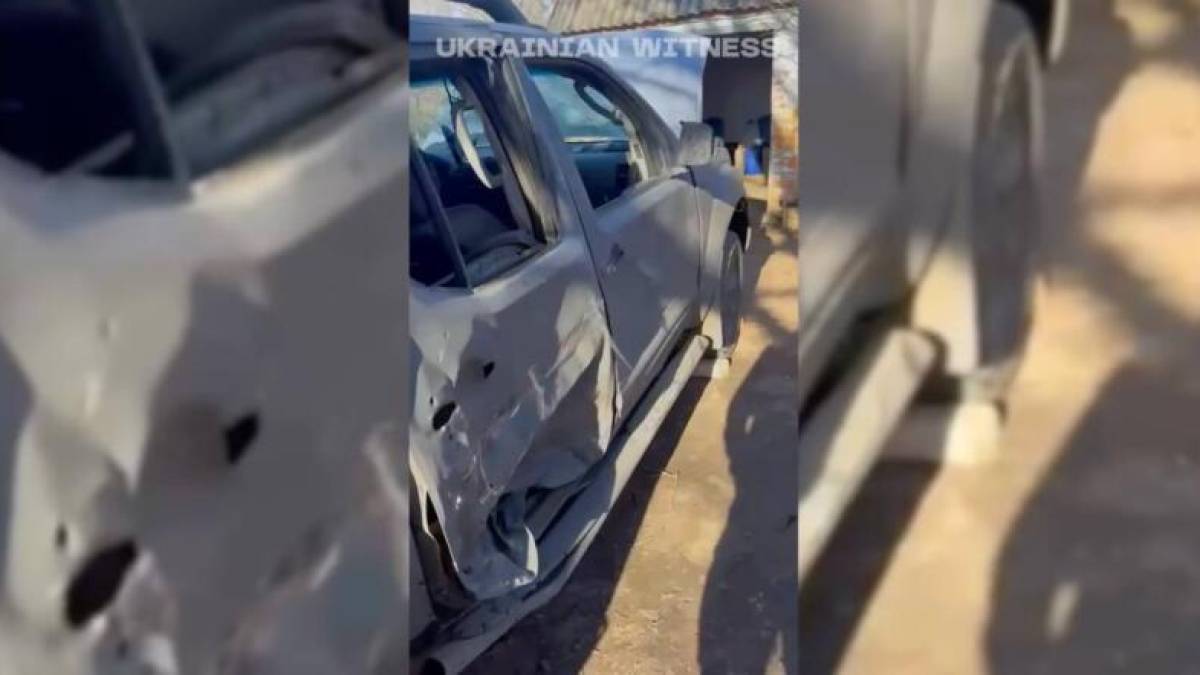 На Харківщині російський дрон влучив в авто з журналістом і військовими, є поранені