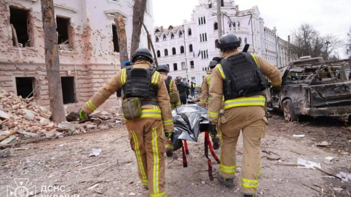 У Сумах кількість загиблих від ракетного удару зросла до 24, постраждалих – 84