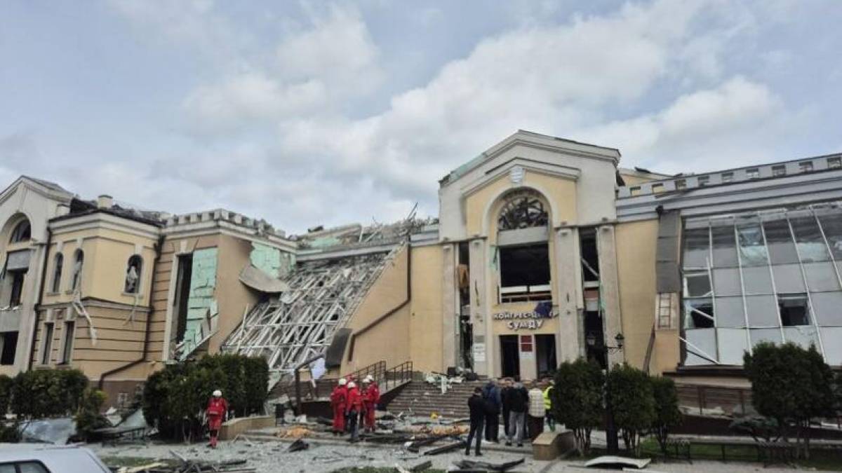 Армія рф завдала удару по Сумах двома балістичними ракетами типу «Іскандер-М/KN-23» – Буданов