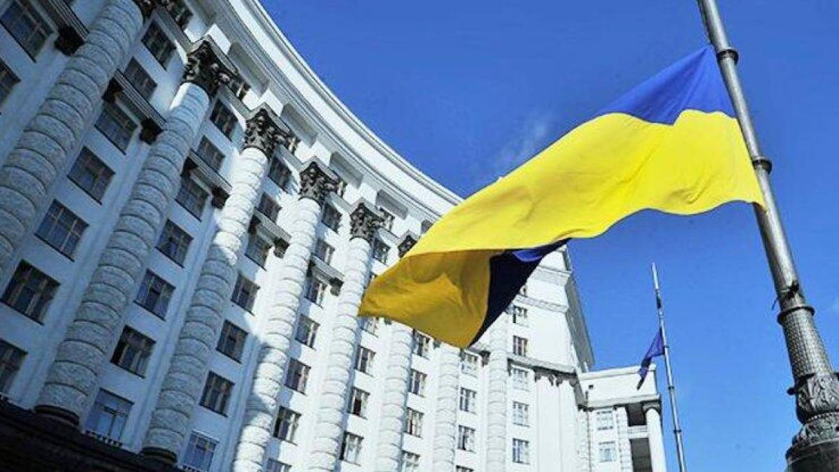 Кабмін погодив звільнення голів Сумської та Луганської ОДА та призначив нових