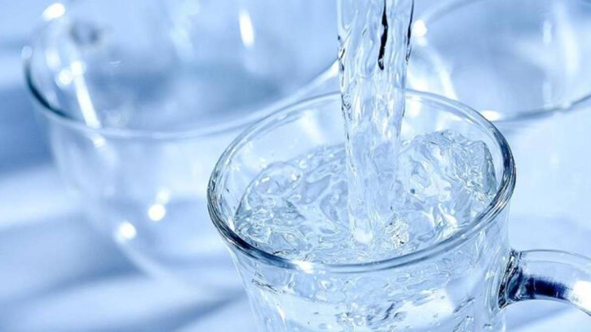 У прифронтовому селищі на Запоріжжі встановлюють систему очищення води