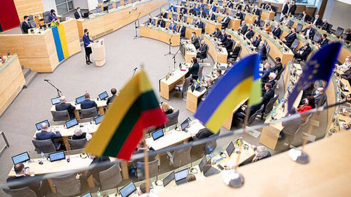 Литва заборонила росіянам із тимчасовим дозвілом на проживання відвідувати росію