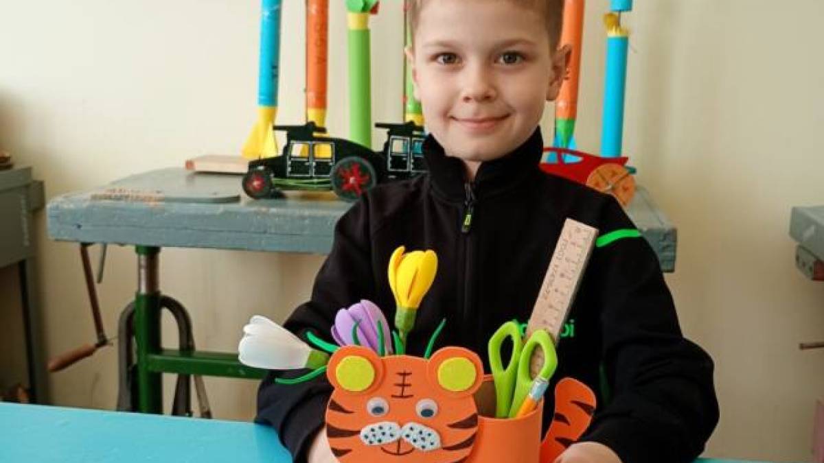 Запорізькі діти займаються творчістю в стилі еко