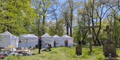 На Тернопільщині українсько-польська експедиція розпочала ексгумаційні роботи у Пужниках