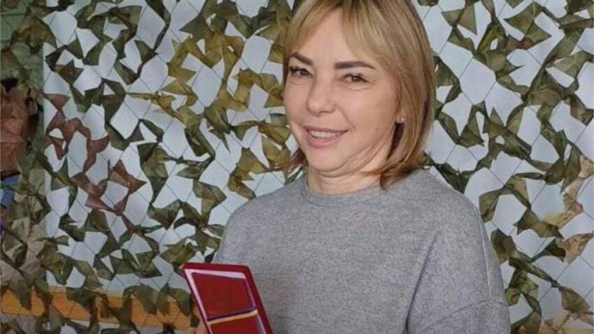 Волонтерка з громади на Запоріжжі отримала відзнаку «Козацький хрест»