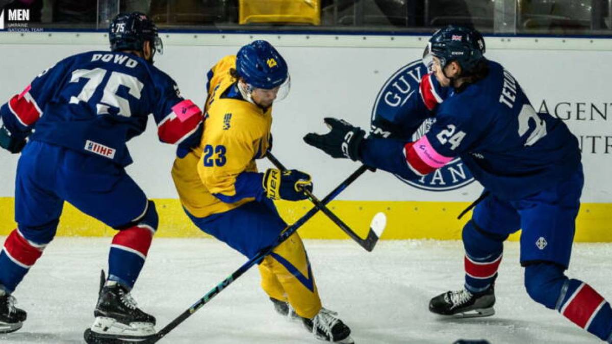 Збірна України в серії булітів поступилася Великій Британії на старті ЧС-2025 з хокею