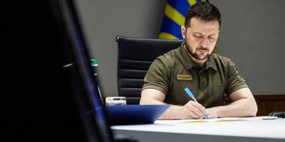 Зеленський пояснив, проти кого запроваджені три пакети санкцій