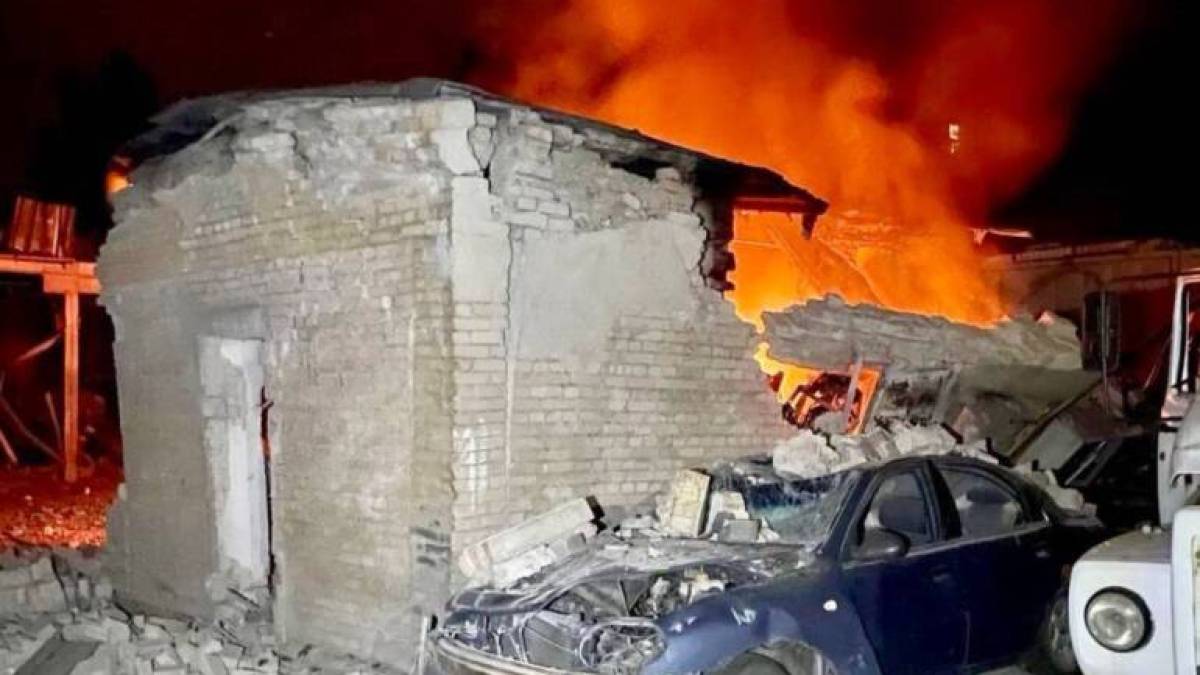 Кількість постраждалих від ворожої атаки на Запоріжжя зросла до чотирьох