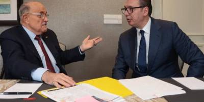 Президент Сербії скоротив візит у США через проблеми зі здоровʼям