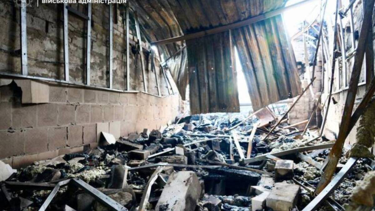 За оновленими даними, в Запоріжжі пошкоджені 46 приватних на 16 багатоквартирних будинків