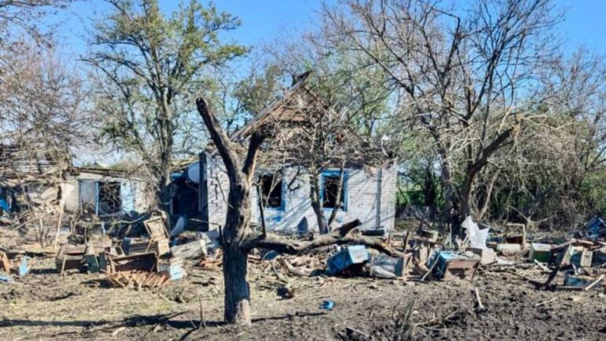 росіяни бʼють КАБАми по прифронтових громадах Запорізької області