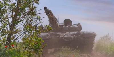 Генштаб ЗСУ — про орієнтовні втрати ворога на 16 травня: 971690 (+1100) осіб, 10825 (+13) танків, 22546 (+32) ББМ