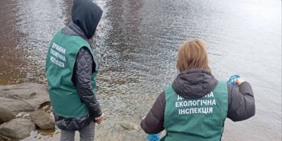 Екологи перевірили річки Дніпро та Мокра Московка на вміст нафтопродуктів