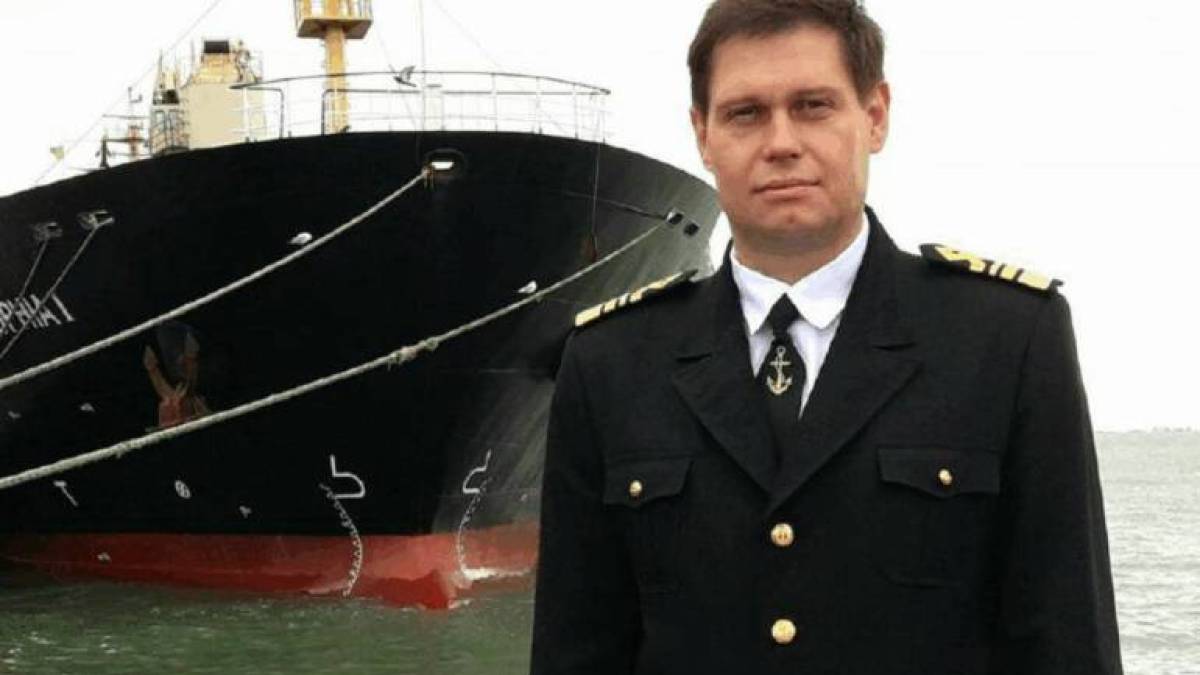 Колишнього начальника Бердянського порту взяли під варту у залі суду