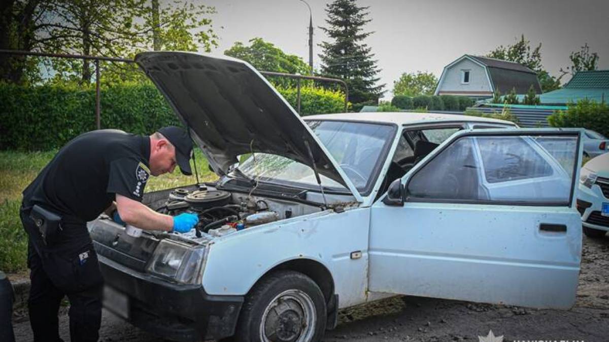У Запоріжжі студенти викрали дві автівки