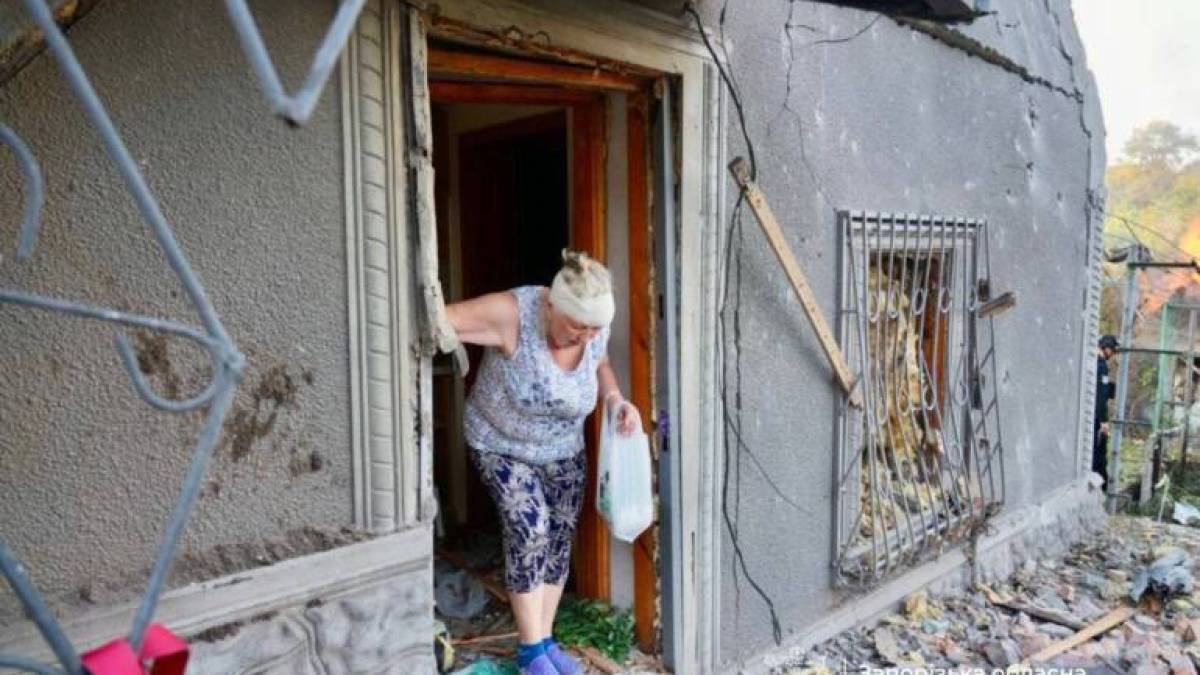 Маємо вже трьох поранених осіб внаслідок атаки на Запоріжжя