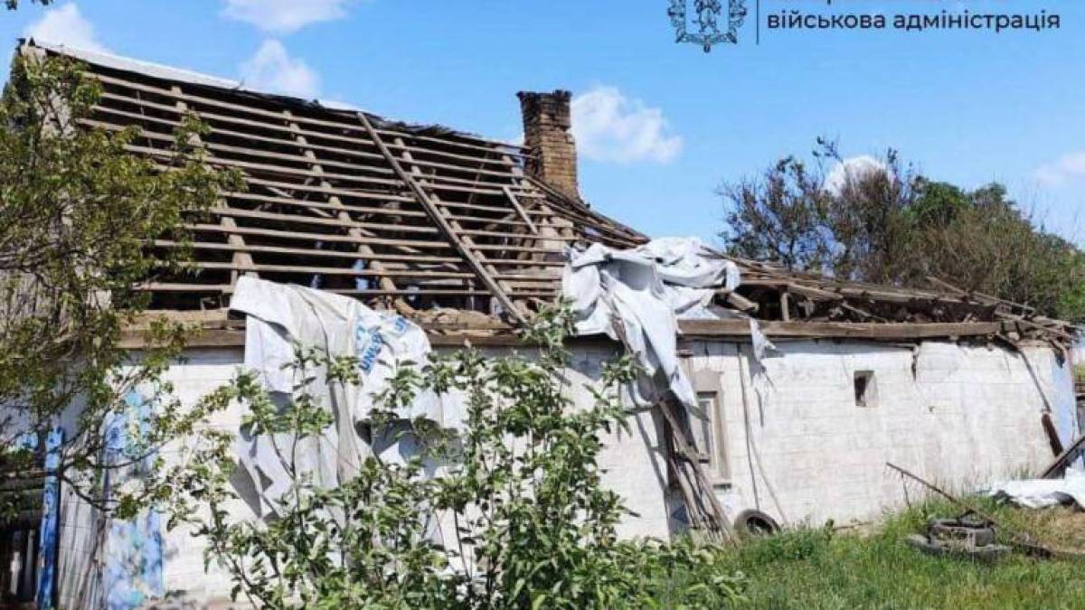 Впродовж доби окупанти завдали 593 удари по 16 населених пунктах області