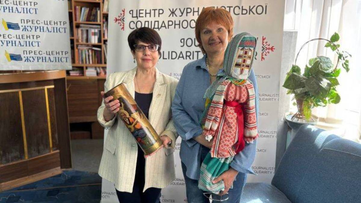 Запорізький Центр журналістської солідарності запрошує до коворкінгу