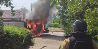 росіяни навмисно завдали повторного удару по рятувальниках – автомобіль ДСНС згорів вщент!